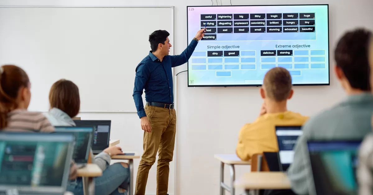 Concurso para Professor na Paraíba 2025. Imagem: Canva